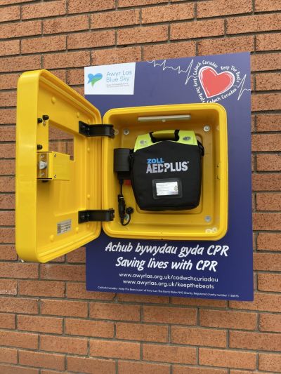 Lindop Toyota have installed life-saving defibrillators